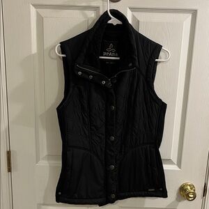 Prana Women's Quilted Black Vest